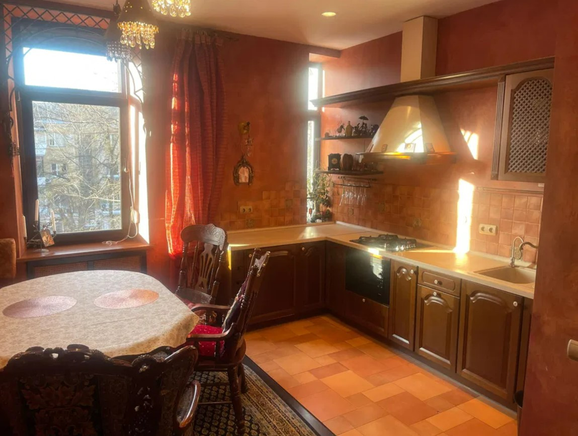 Продажа 2к квартиры в Киеве,  Лысенко ул., 0