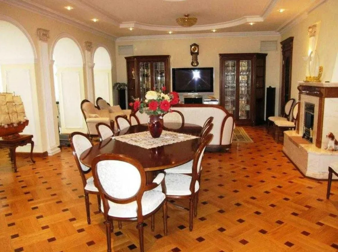 Продажа 3к квартиры в Киеве, Бульварно-Кудрявская ул. (Воровского ул.), 31А 0