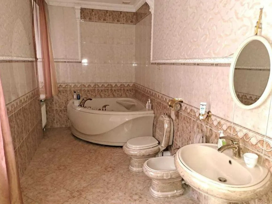 Продажа 3к квартиры в Киеве, Бульварно-Кудрявская ул. (Воровского ул.), 31А 6
