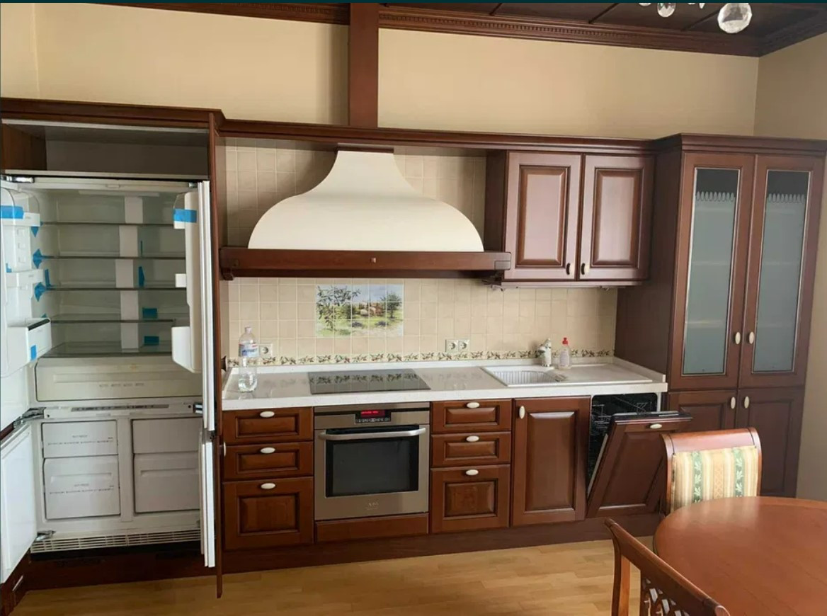Продажа 2к квартиры в Киеве,  Пирогова ул., 6Е 13