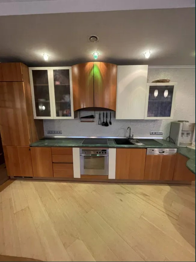 Продажа 3к квартиры в Киеве, Институтская ул., 16 8