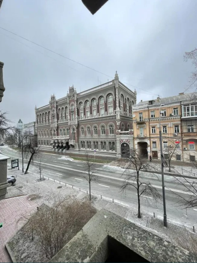 Продажа 3к квартиры в Киеве, Институтская ул., 16 12