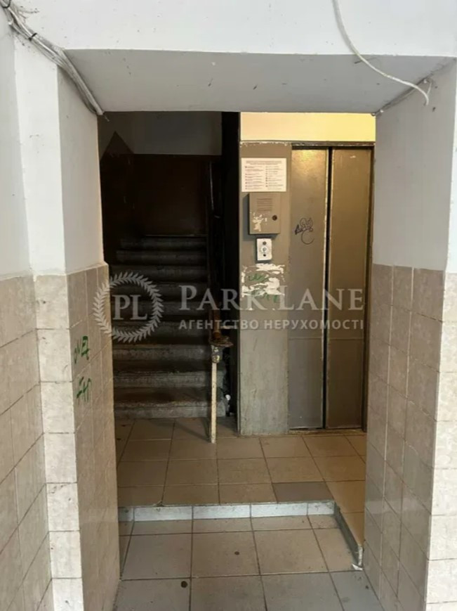 Продажа 3к квартиры в Киеве,  Прорезная ул., 13 2