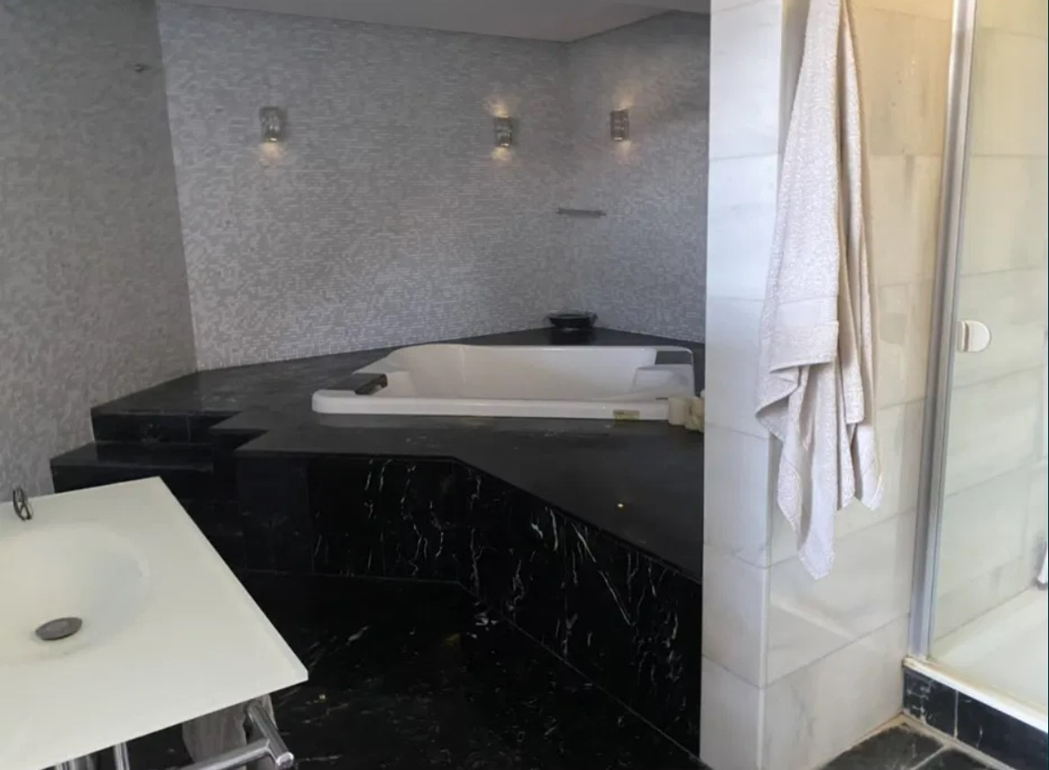 Продажа 4к квартиры в Киеве,  Назаровская ул. (Ветрова ул.), 7Б 12