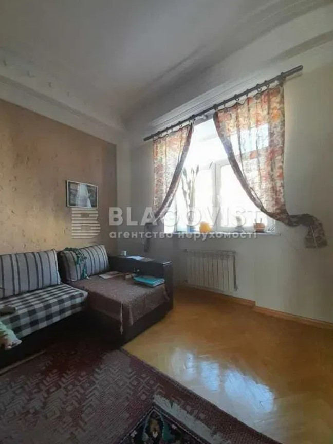 Продажа 3к квартиры в Киеве, Костёльная ул., 0