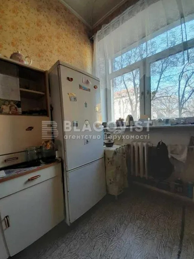 Продажа 3к квартиры в Киеве, Костёльная ул., 5