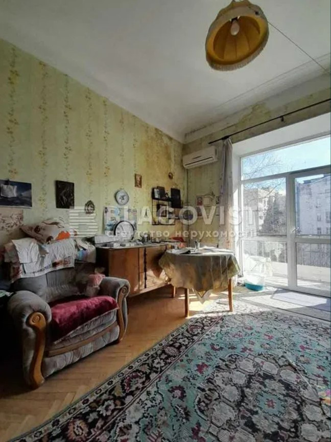 Продажа 3к квартиры в Киеве, Костёльная ул., 9