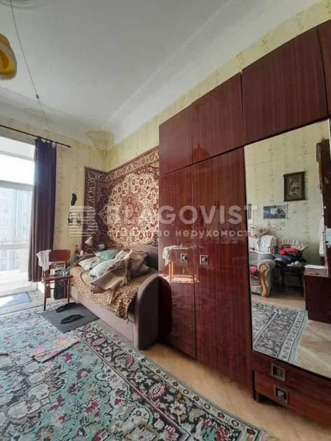 Продажа 3к квартиры в Киеве, Костёльная ул., 10