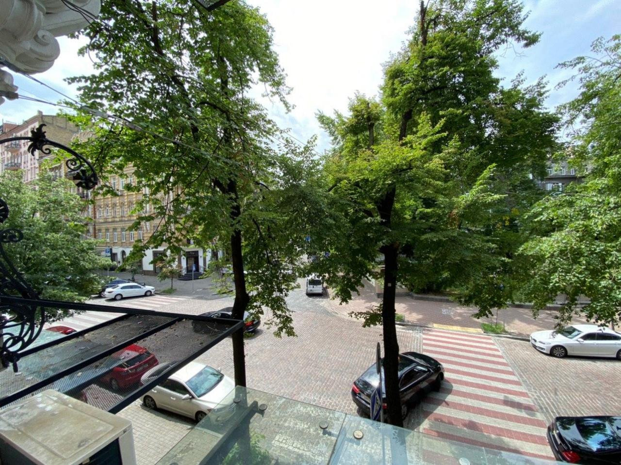 Аренда 3к квартиры в Киеве,  Городецкого Архитектора ул., 9 1