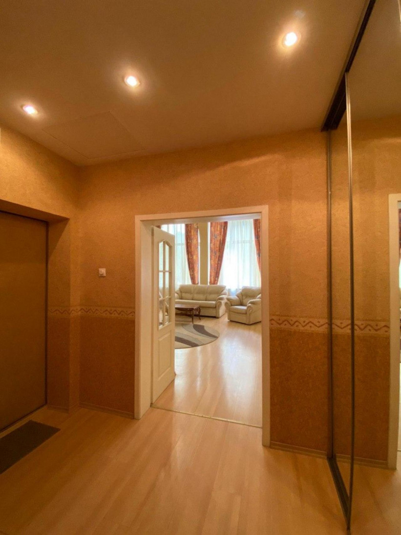 Аренда 3к квартиры в Киеве,  Городецкого Архитектора ул., 9 8