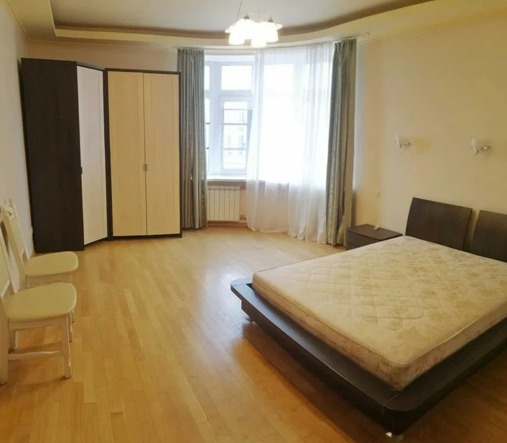 Аренда 4к квартиры в Киеве,  Обсерваторная ул., 7 12