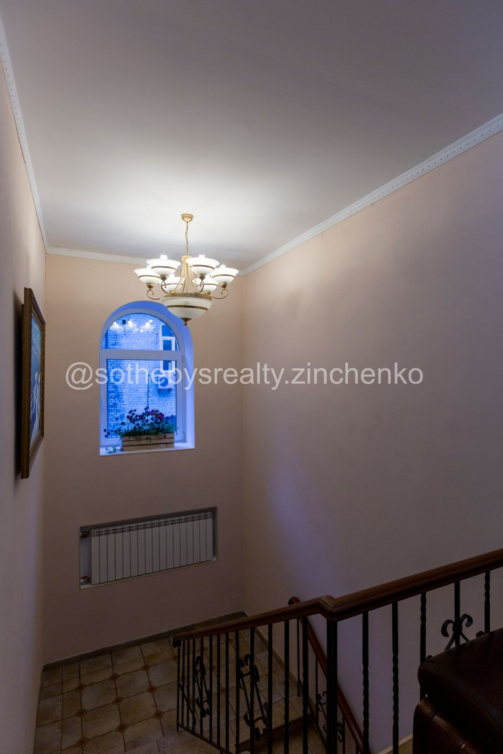 Продажа здания в Киеве, Бассейная ул., 21Б 4
