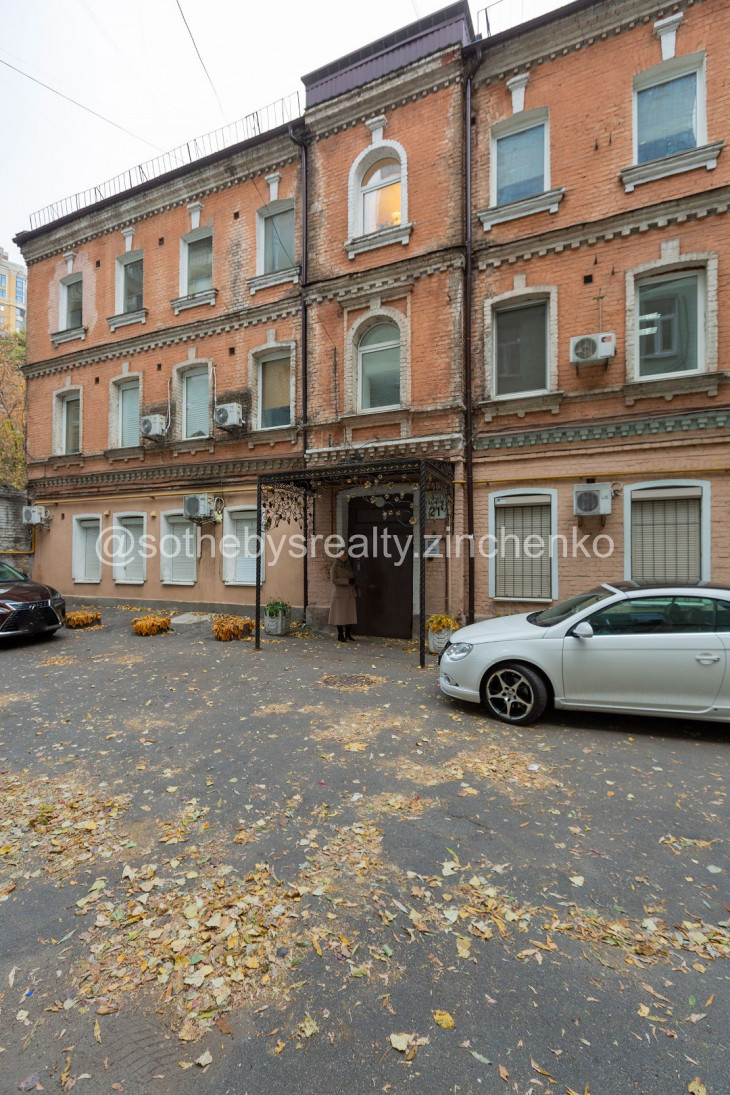 Продажа здания в Киеве, Бассейная ул., 21Б 15