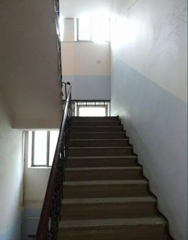 Продаж 3к квартири в Києві, Малопідвальна вул., 15 2