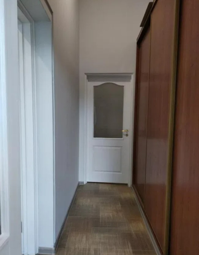 Продаж 3к квартири в Києві, Малопідвальна вул., 15 5
