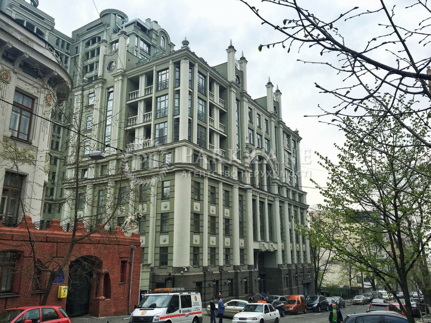 Продажа 2к квартиры в Киеве,  ЖК Да Винчи, Гончара Олеся ул., 35 6