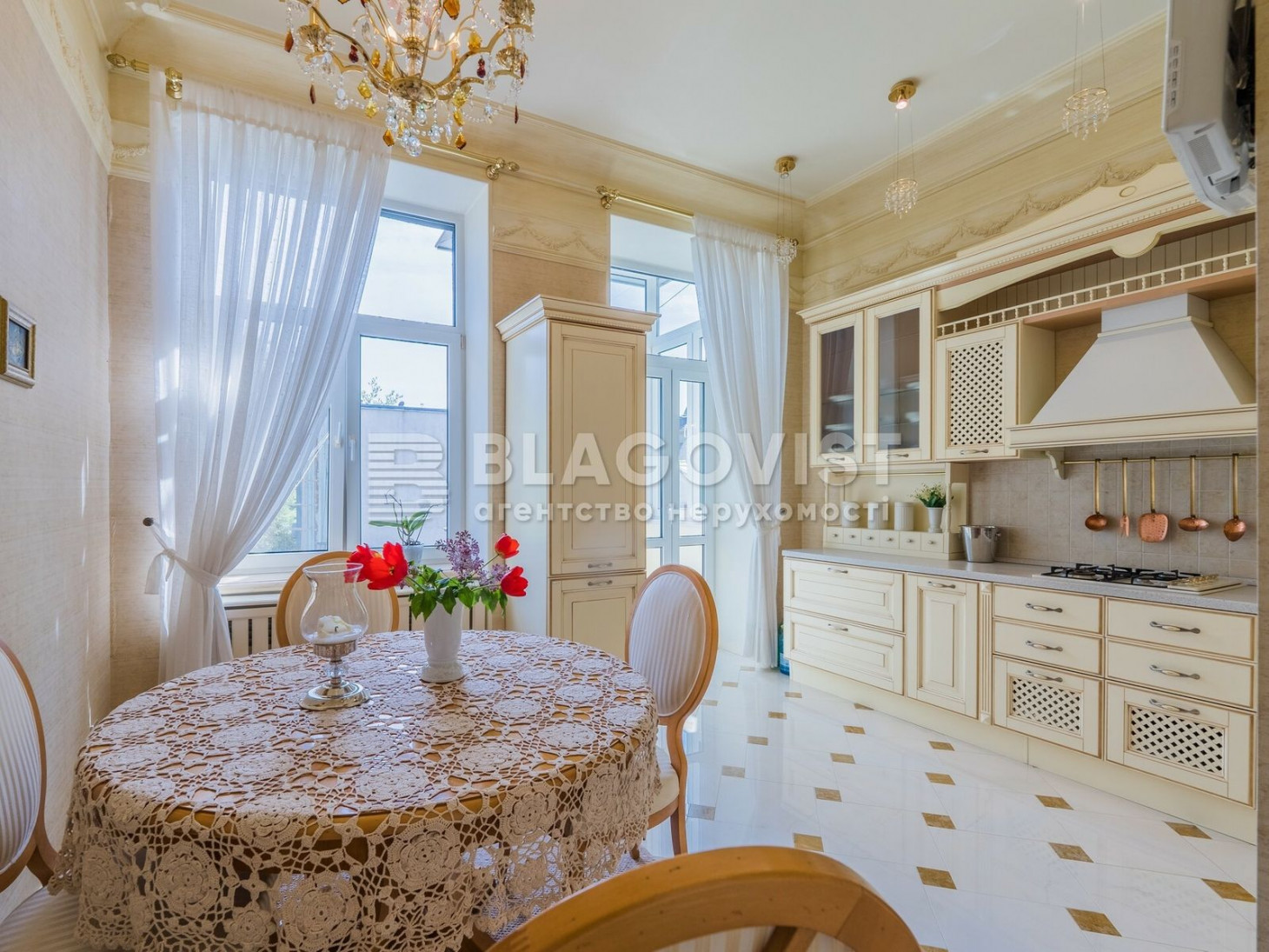 Продажа 3к квартиры в Киеве,  Терещенковская ул., 5 0