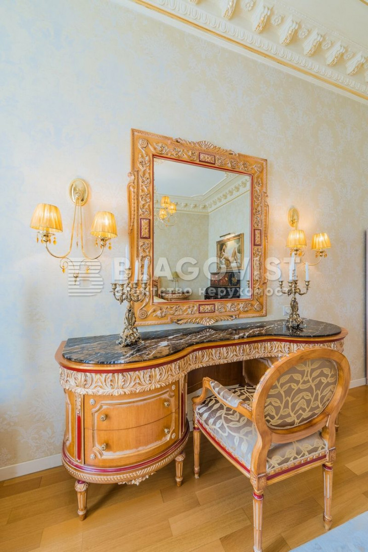 Продажа 3к квартиры в Киеве,  Терещенковская ул., 5 9