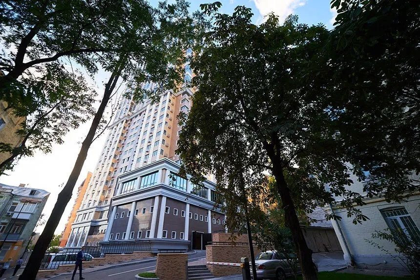 Продажа 2к квартиры в Киеве, ЖК Роял Тауер, Саксаганского ул., 37К 10