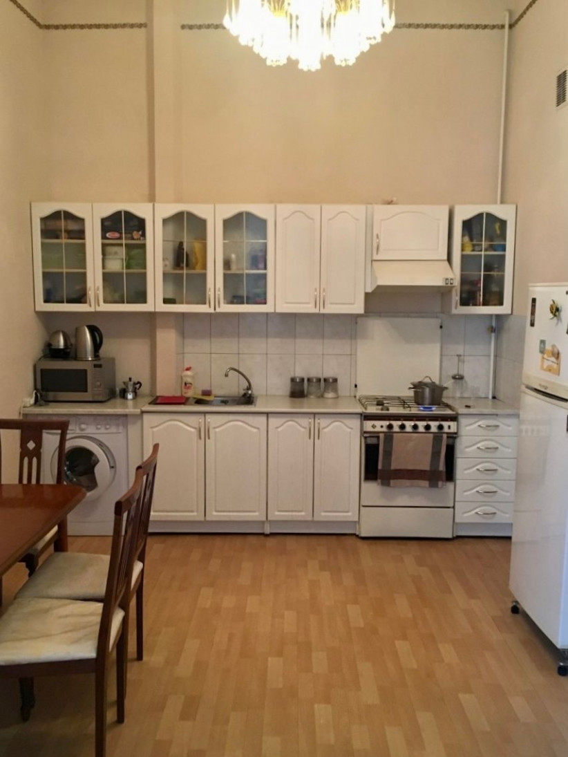 Продажа 3к квартиры в Киеве,  Богдана Хмельницкого ул., 32 1