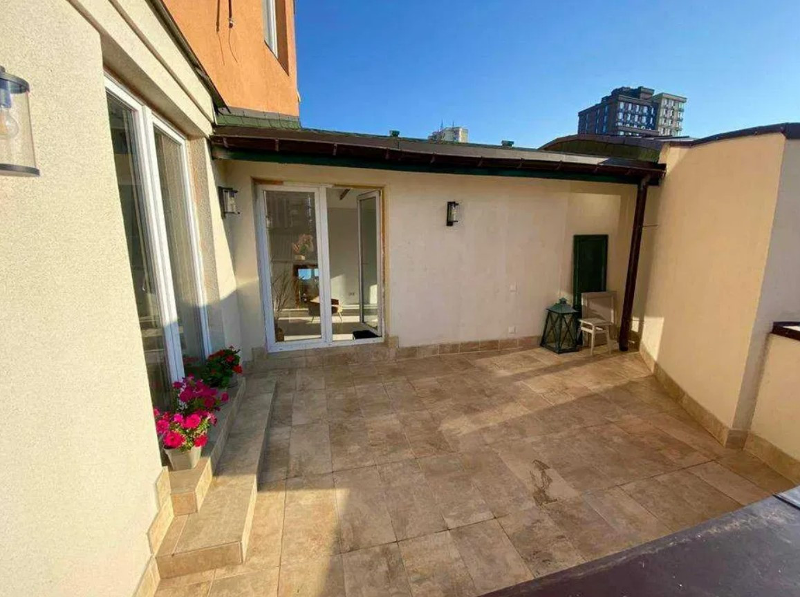 Продажа 2к квартиры в Киеве,  Златоустовская ул., 2