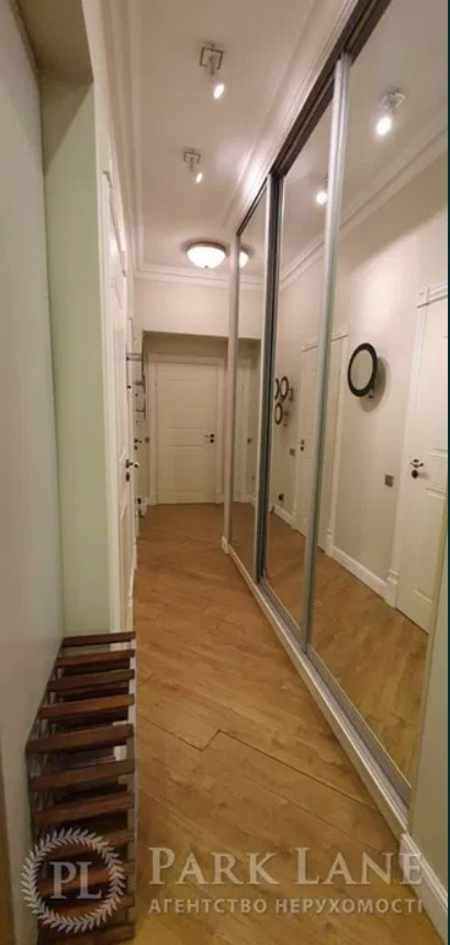 Продажа 2к квартиры в Киеве,  Крещатик ул., 23 6