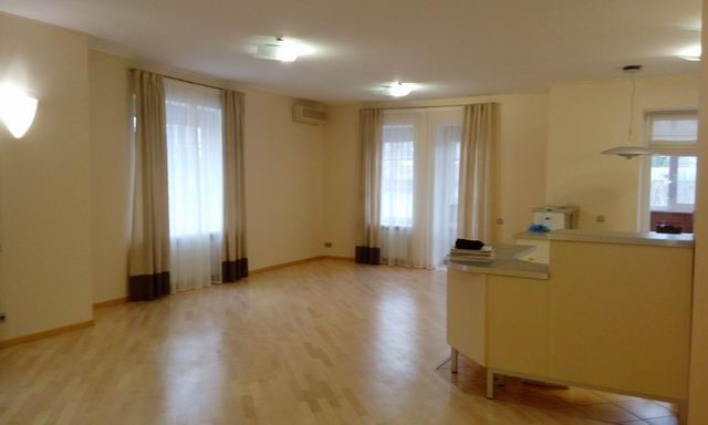 Аренда 5к квартиры в Киеве,  Дмитриевская ул., 17А 5