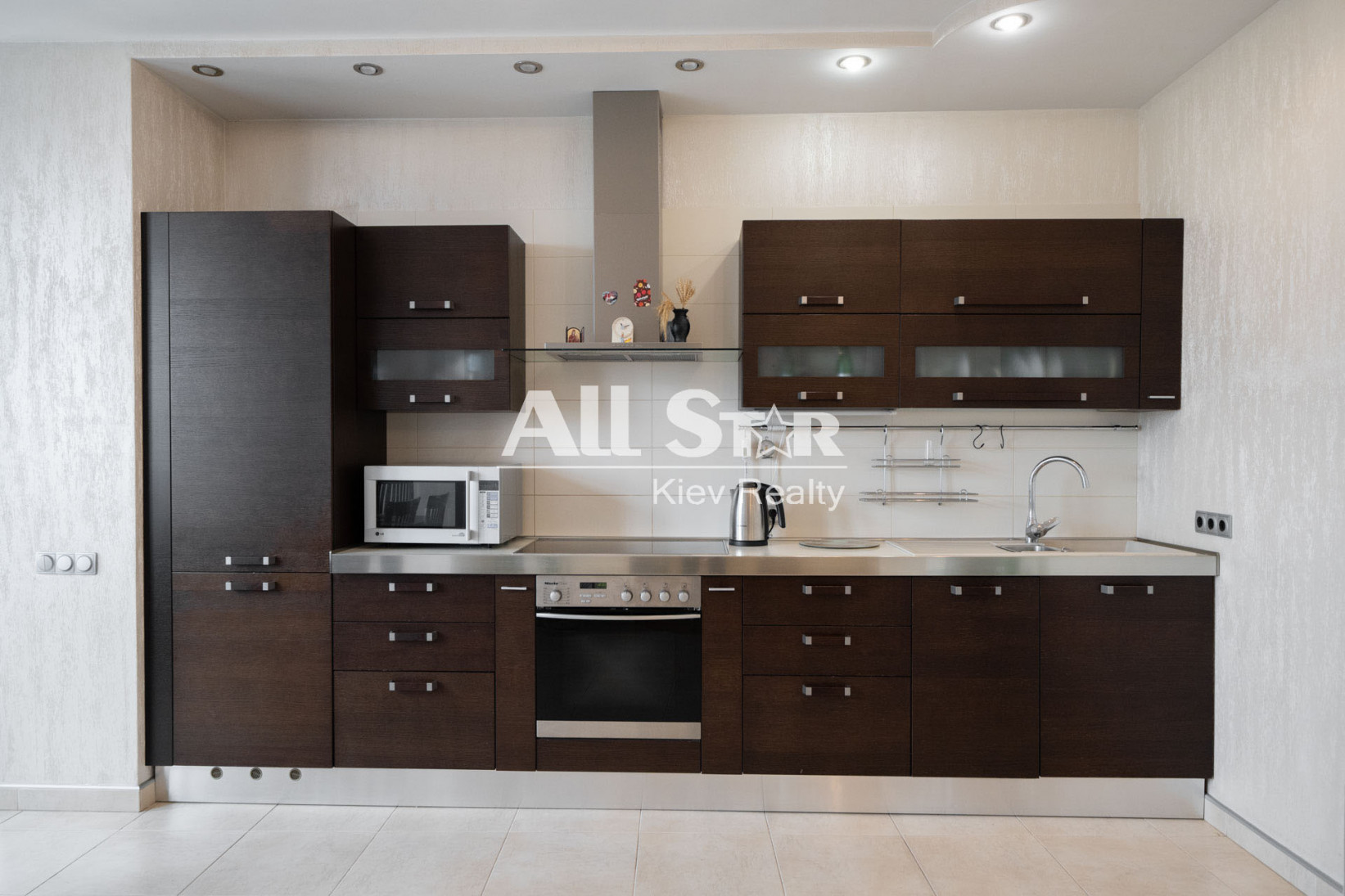 Аренда 3к квартиры в Киеве,  Кловский спуск, 5 5