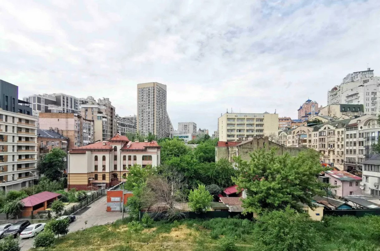 Аренда 4к квартиры в Киеве, Дмитриевская ул., 17А 2