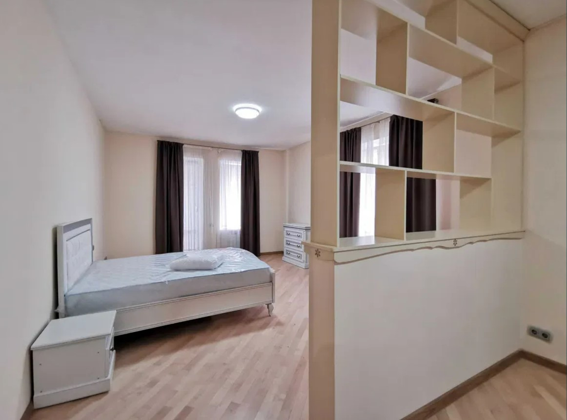 Аренда 4к квартиры в Киеве, Дмитриевская ул., 17А 15