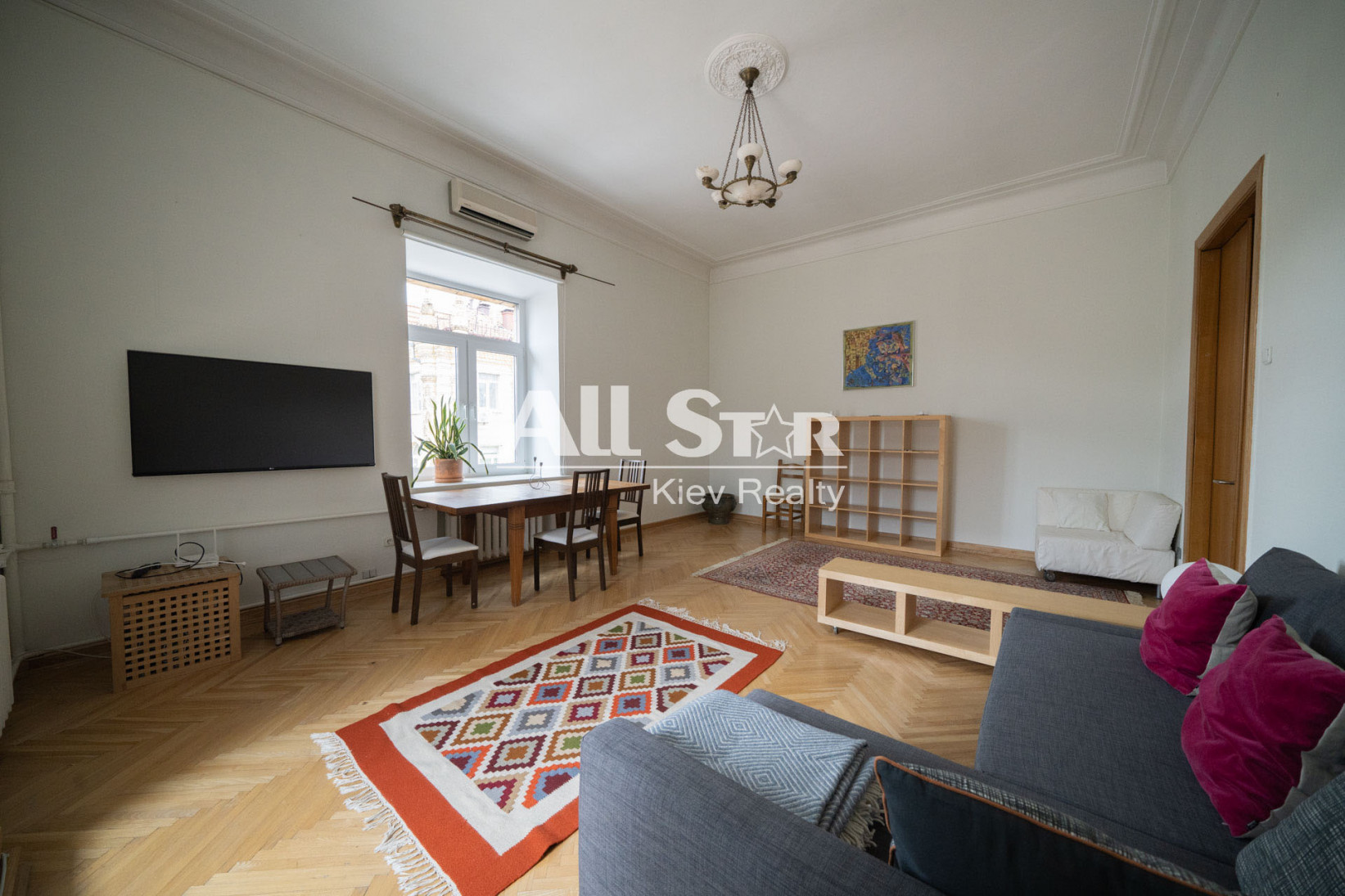 Аренда 3к квартиры в Киеве, Крещатик ул., 15 2