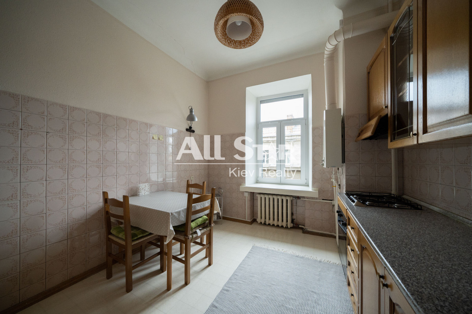 Аренда 3к квартиры в Киеве, Крещатик ул., 15 7