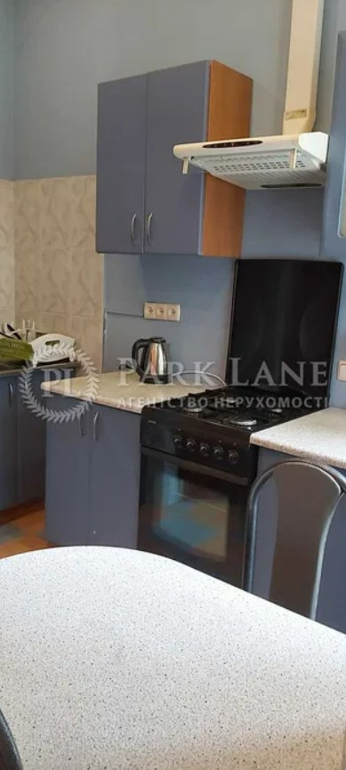 Продажа 3к квартиры в Киеве,  Малая Житомирская ул., 7 5