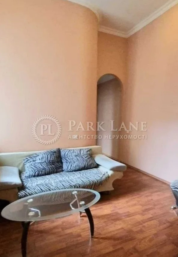 Продажа 3к квартиры в Киеве,  Малая Житомирская ул., 7 9