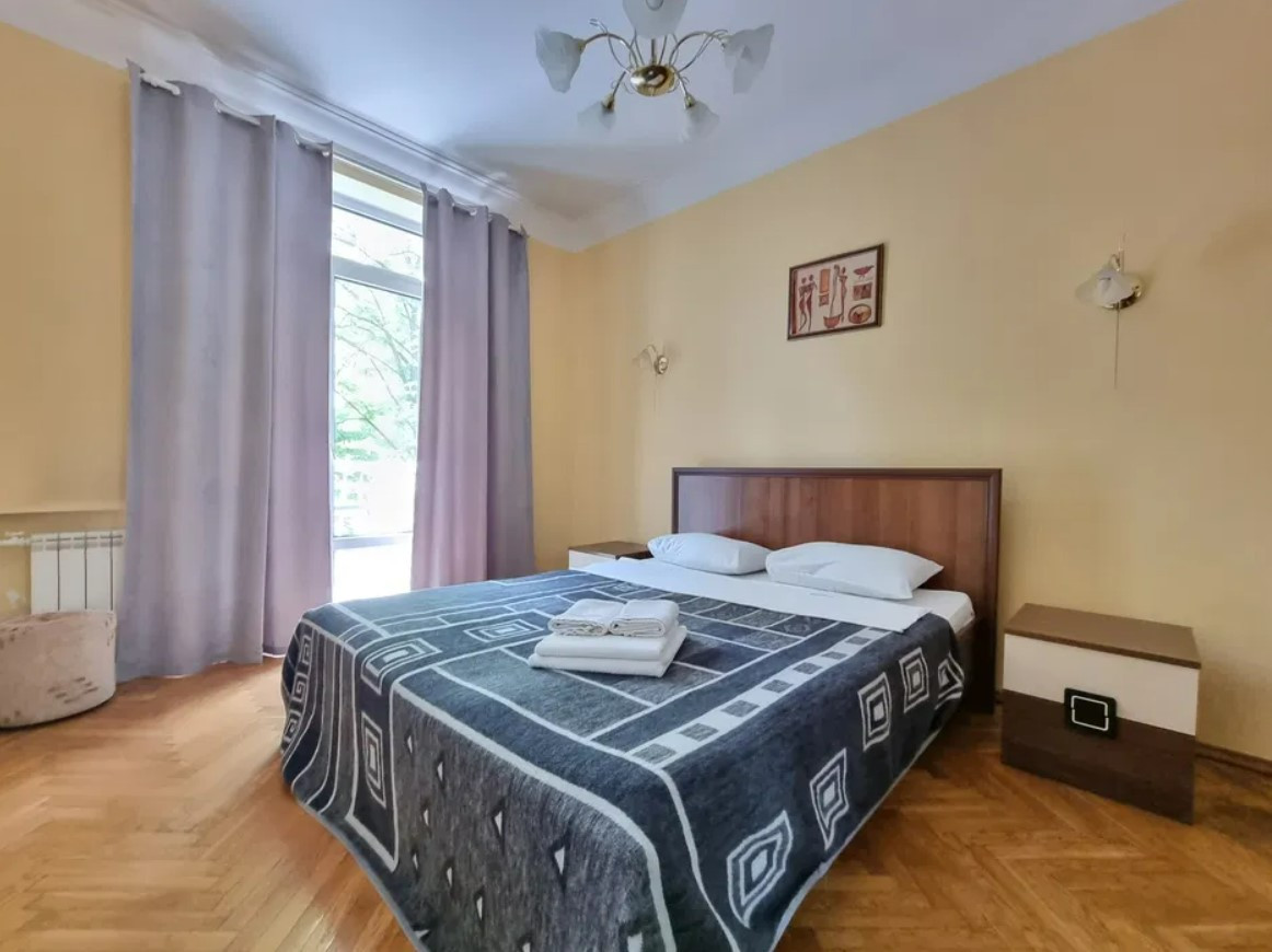 Продажа 3к квартиры в Киеве,  Пушкинская ул., 2-4/7 15