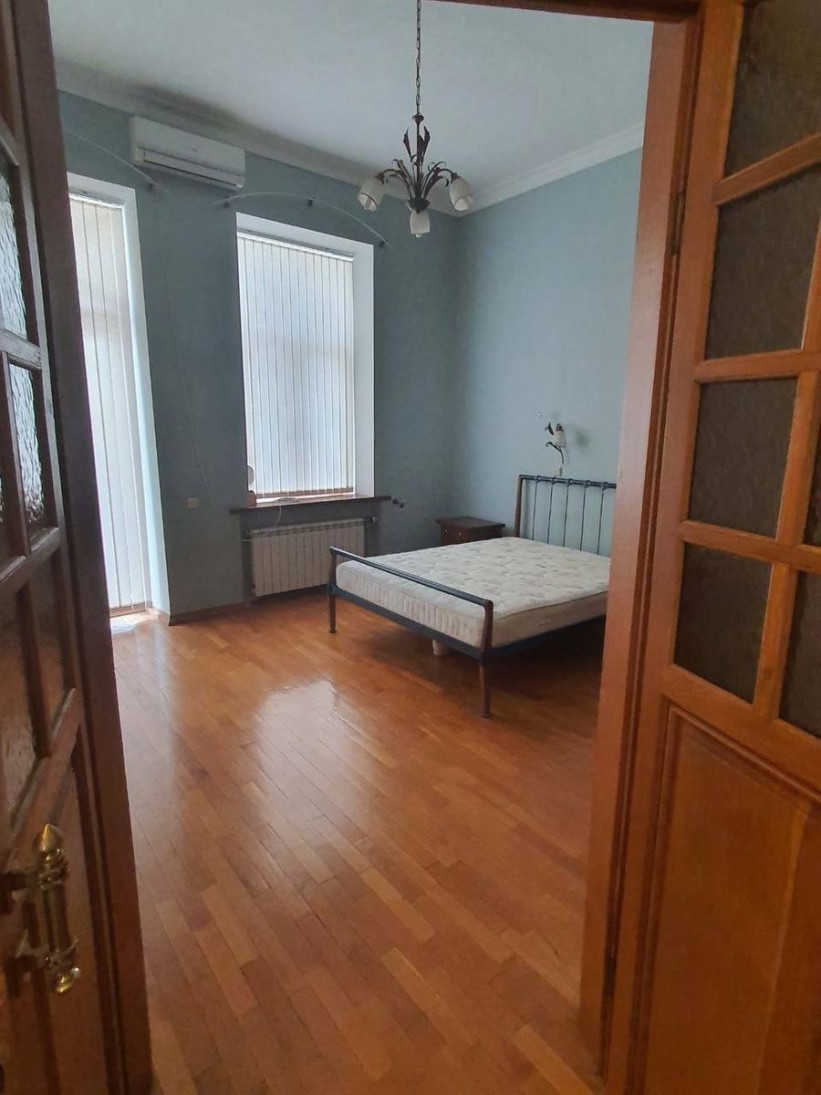 Продажа 4к квартиры в Киеве,  Липинского ул. (Чапаева ул.), 4В 4
