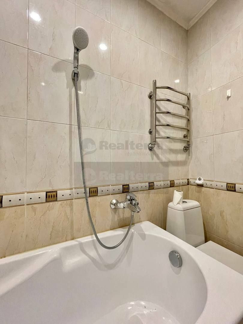 Продажа 3к квартиры в Киеве,  Рейтарская ул., 20/24 2