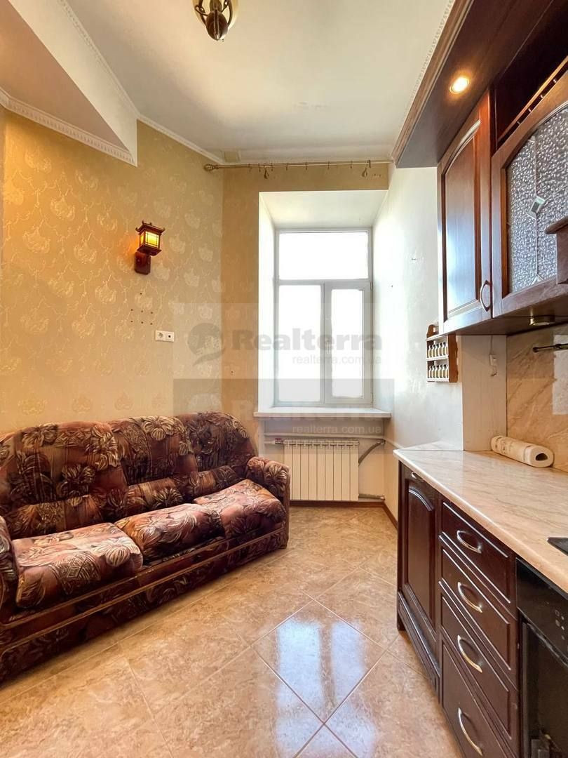 Продажа 3к квартиры в Киеве,  Рейтарская ул., 20/24 5
