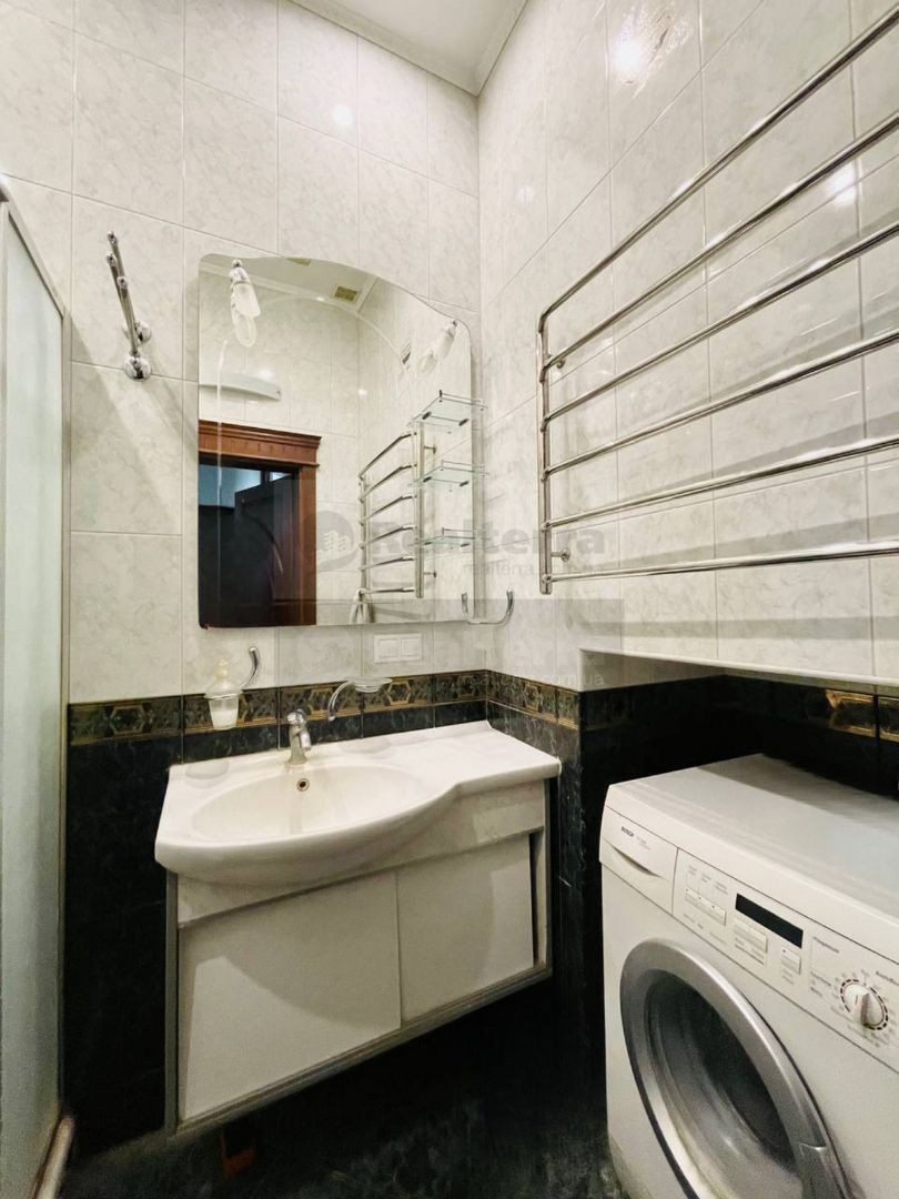 Продажа 3к квартиры в Киеве,  Рейтарская ул., 20/24 11