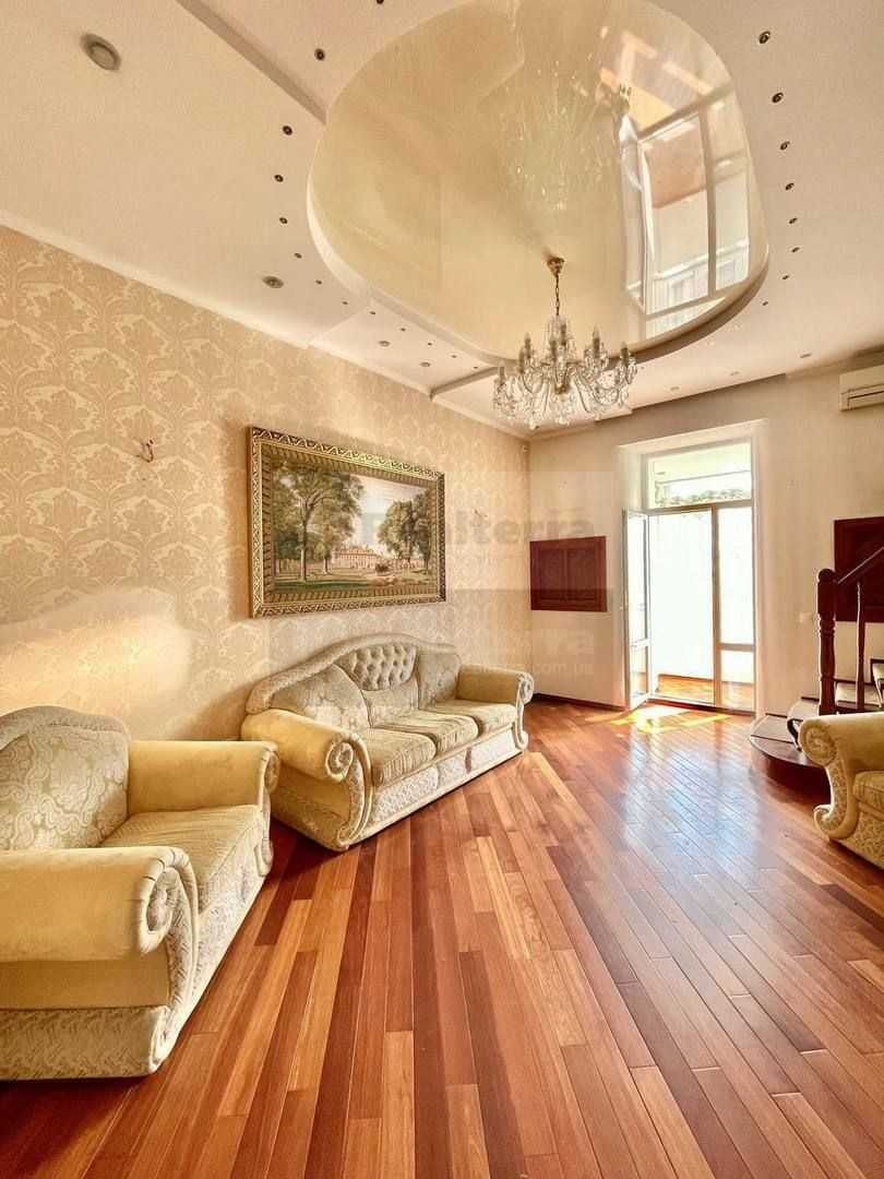 Продажа 3к квартиры в Киеве,  Рейтарская ул., 20/24 20