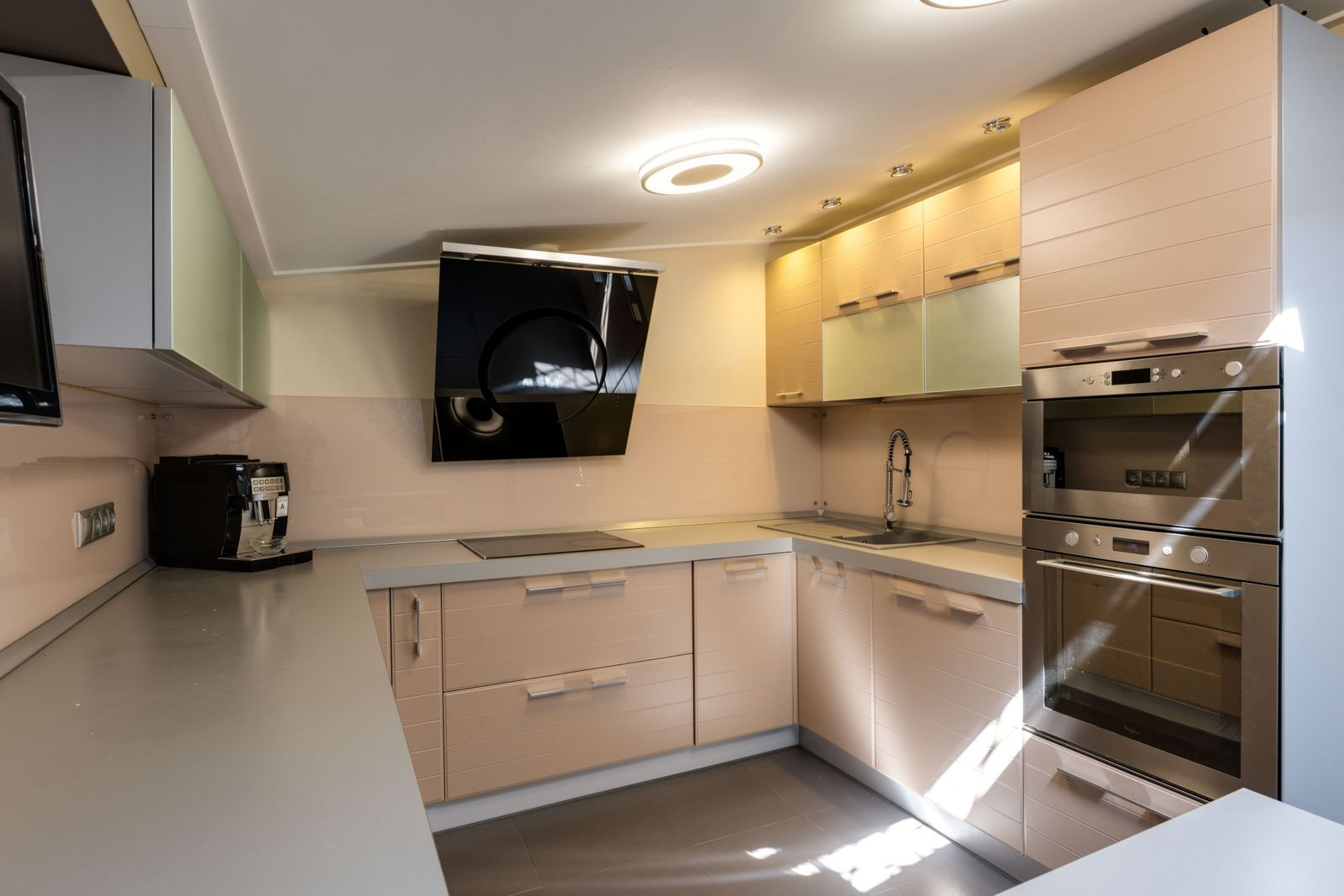Продажа 6к квартиры в Киеве,  Богдана Хмельницкого ул., 42 26