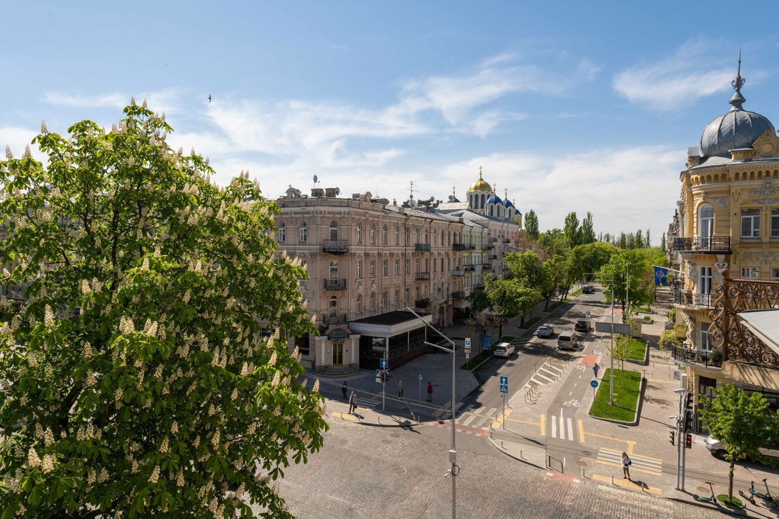 Продажа 6к квартиры в Киеве,  Богдана Хмельницкого ул., 42 32