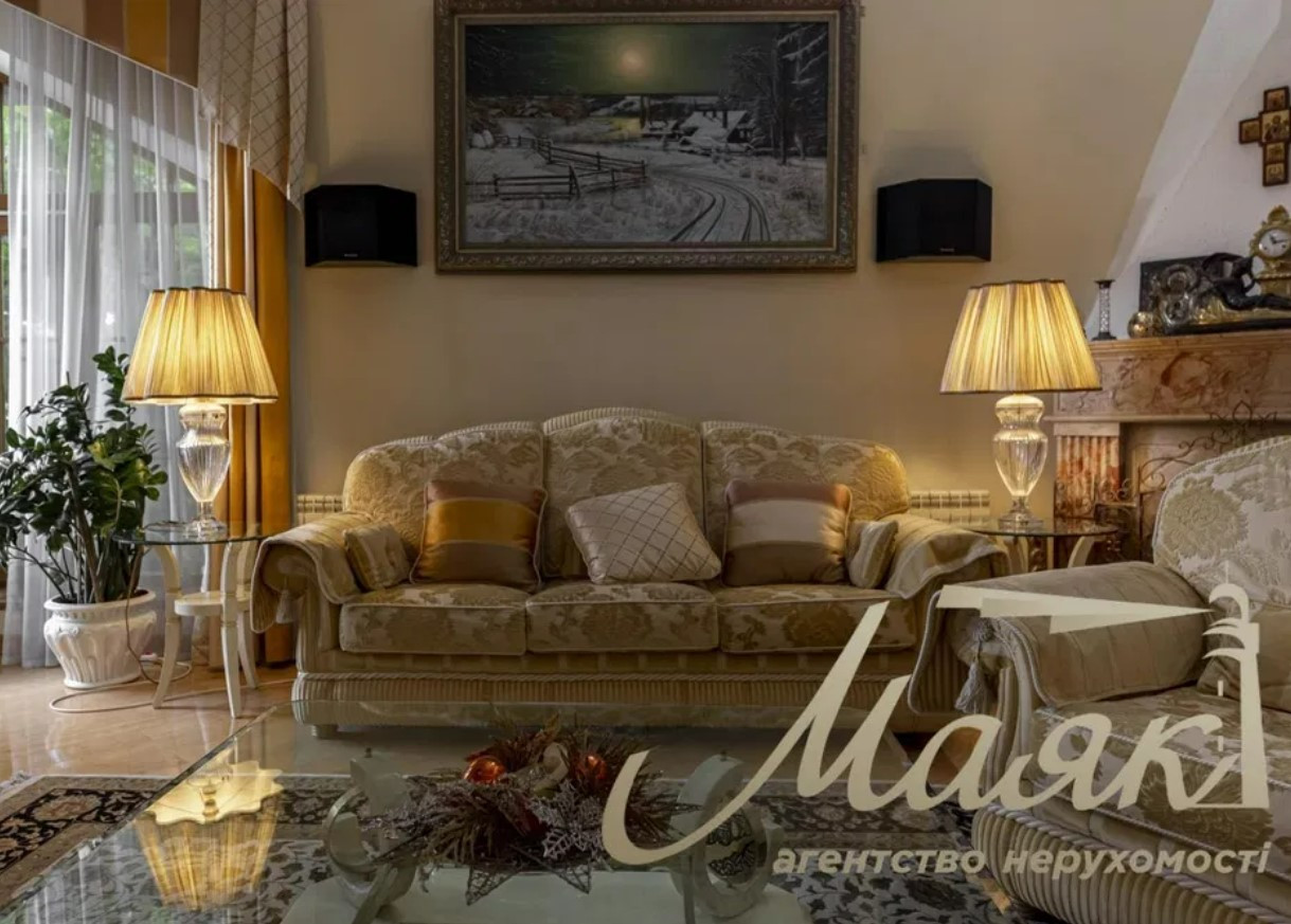 Продажа 5к дома в Киеве,  Товарная ул., 20