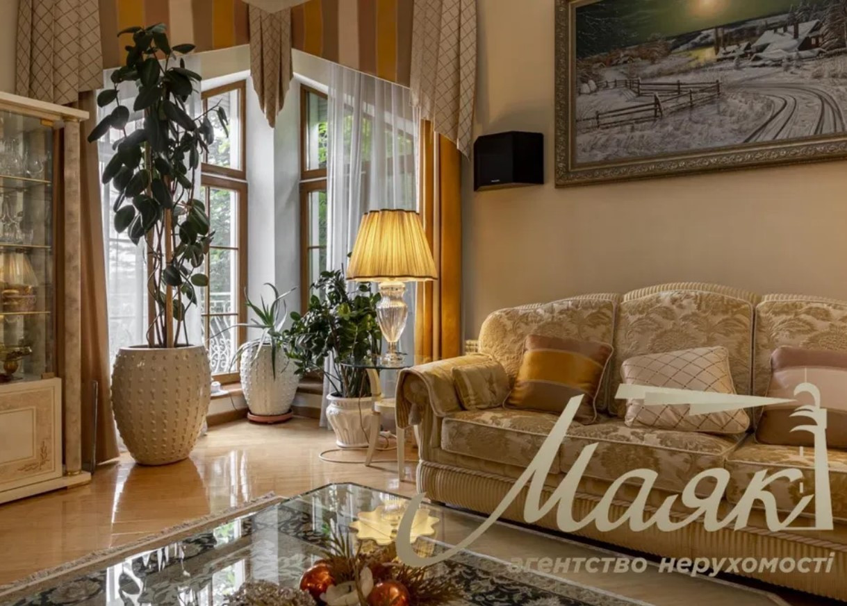 Продажа 5к дома в Киеве,  Товарная ул., 22