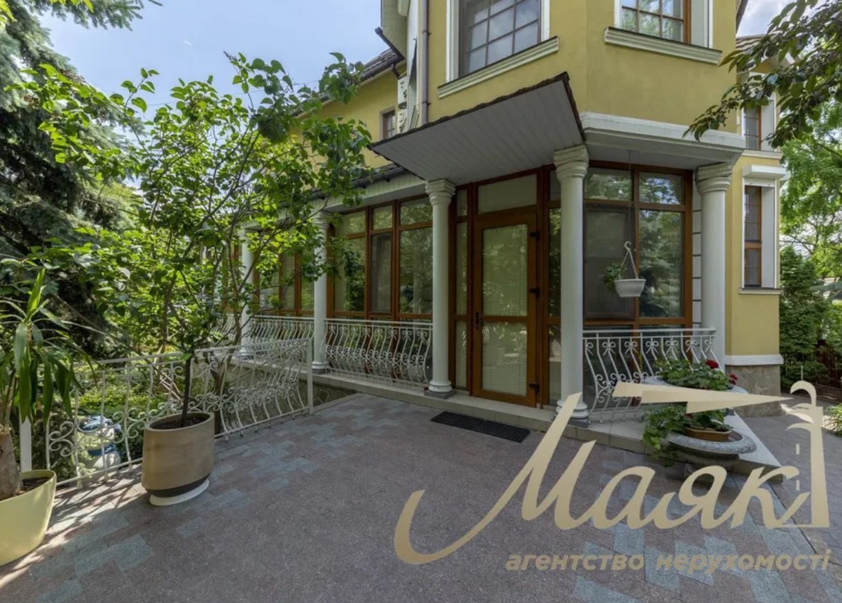 Продажа 5к дома в Киеве,  Товарная ул., 23