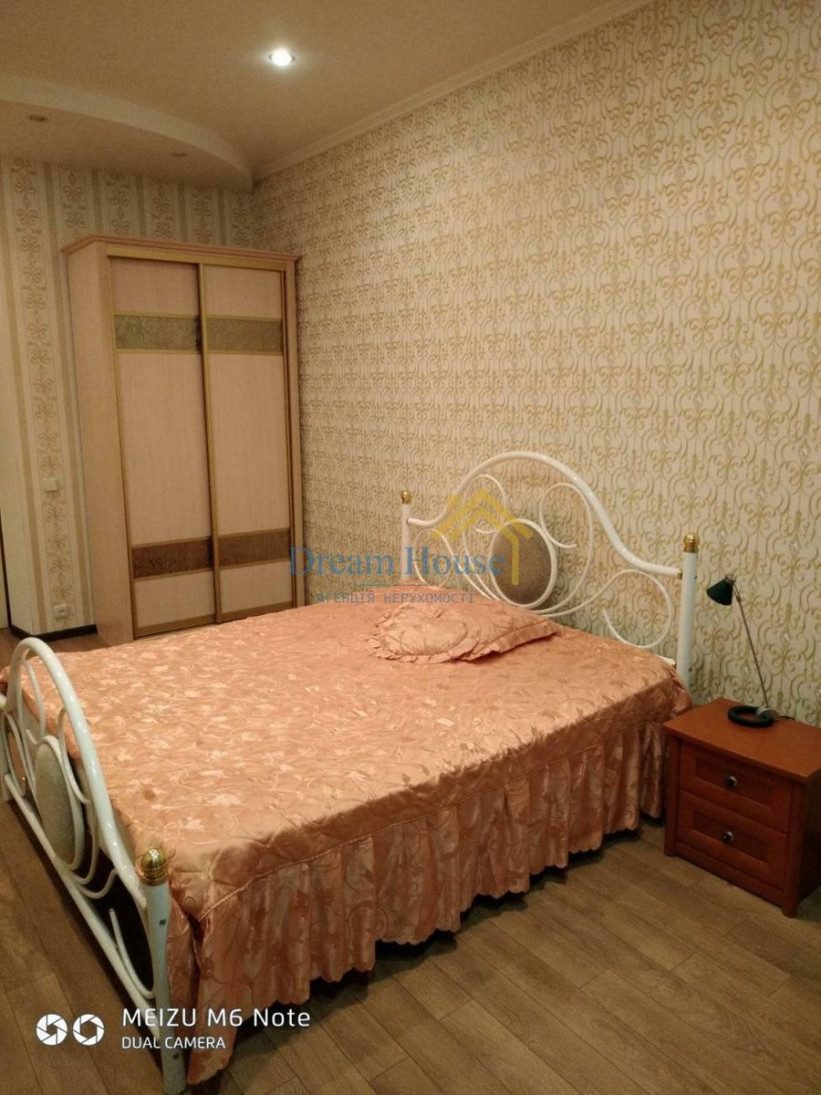Продажа 2к квартиры в Киеве,  Лютеранская ул., 30 6