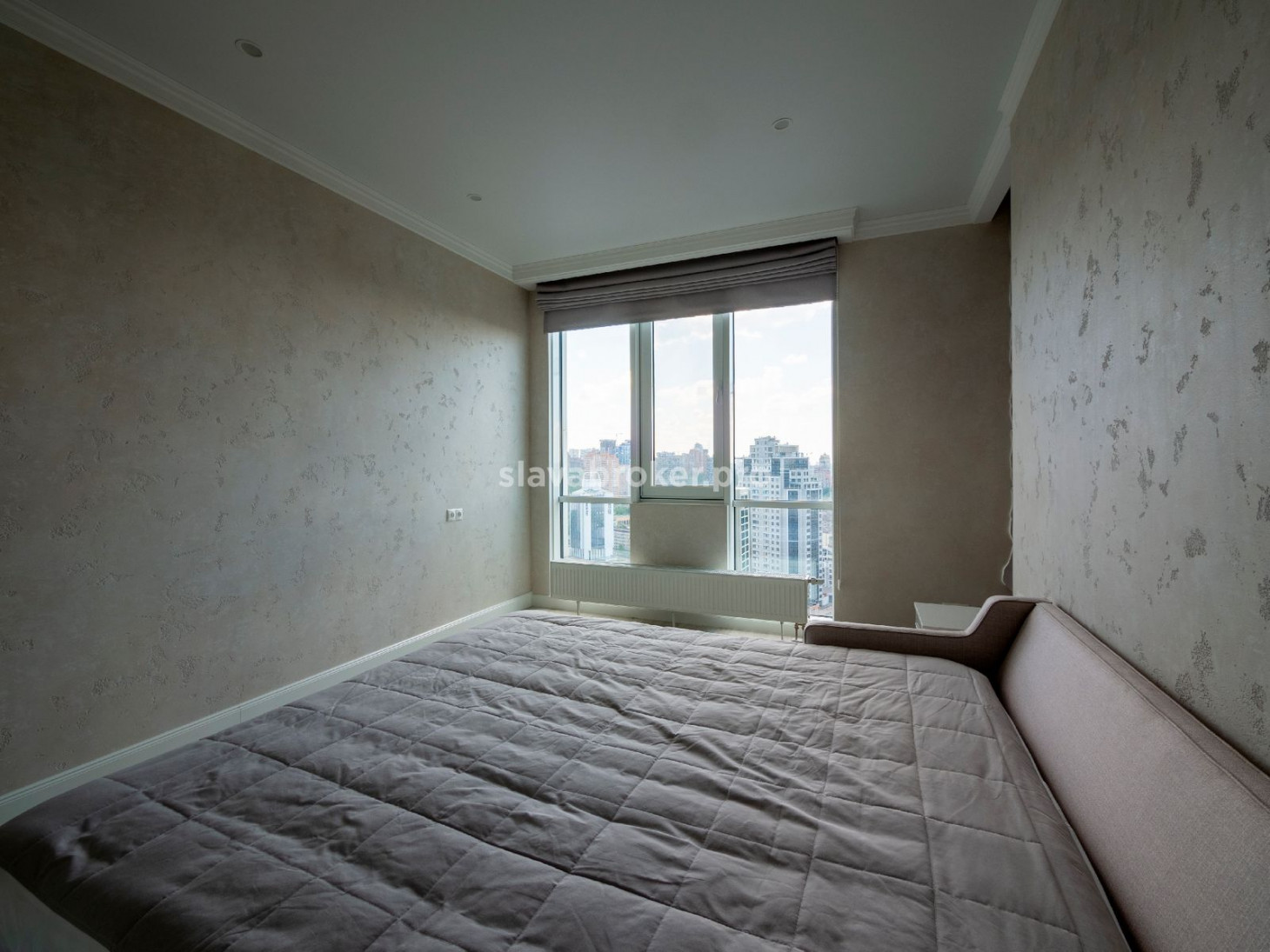 Продажа 2к квартиры в Киеве,  ЖК Роял Тауер, Саксаганского ул., 37К 9