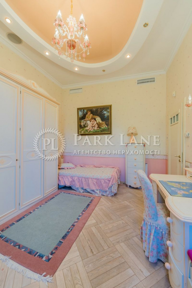 Продажа 5к квартиры в Киеве,  Малая Житомирская ул., 5 10
