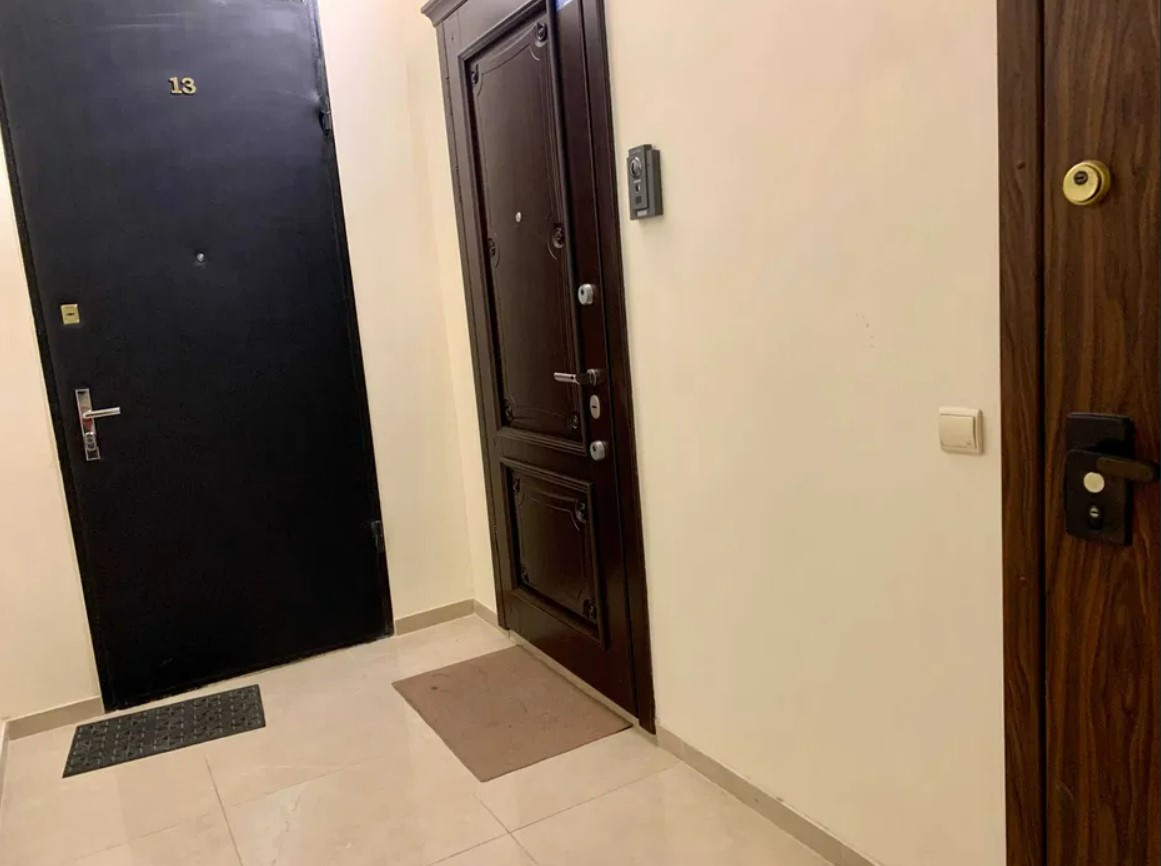 Продажа 2к квартиры в Киеве, Бассейная ул., 5А 1