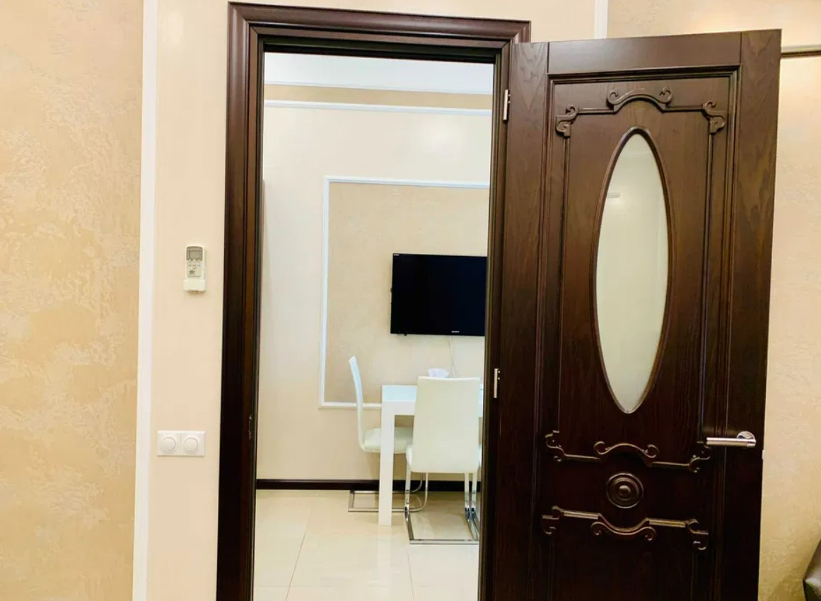 Продажа 2к квартиры в Киеве, Бассейная ул., 5А 14
